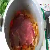 Bife Acebolado na Panela de Pressão 