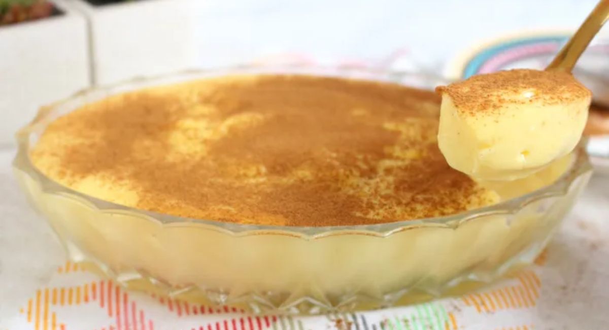 SOBREMESA DE 1 INGREDIENTE!!! EU FAÇO SEMPRE DEPOIS DO ALMOÇO, JÁ VIROU UM VÍCIO!!! AMO!!!