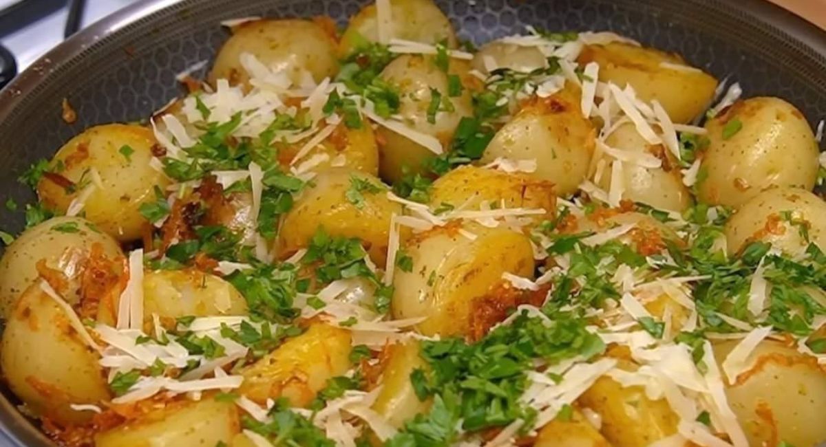 Une nouvelle façon de cuisiner des pommes de terre ordinaires