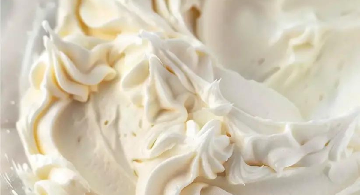 Homemade Buttercream Frosting