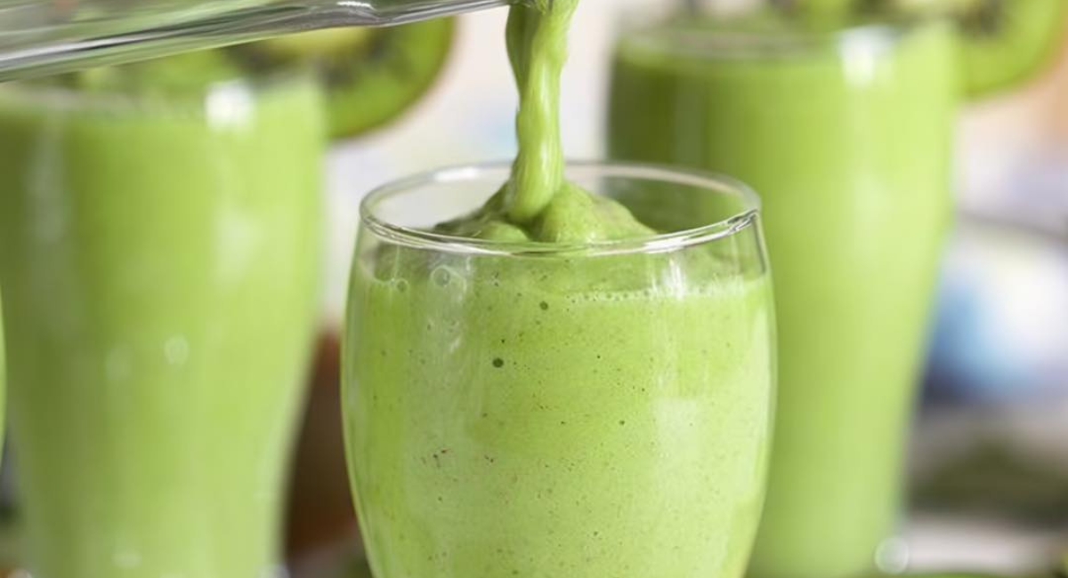 Smoothie de aguacate casero