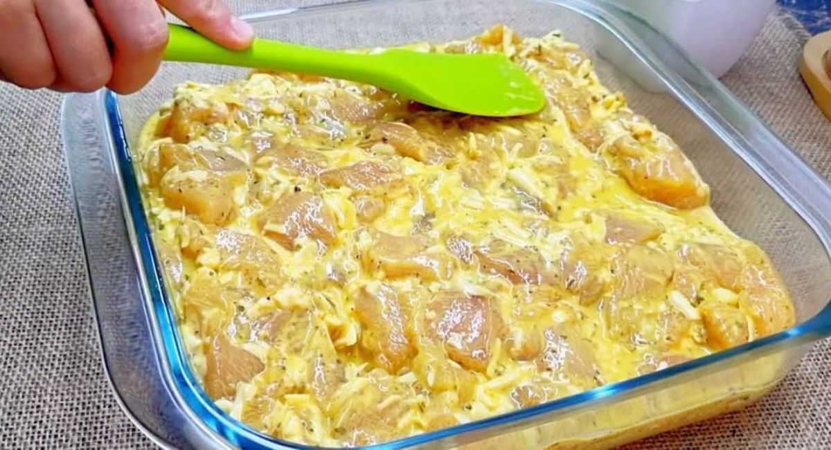 Tellement délicieux que je cuisine un gratin de pommes de terre au poulet trois fois par semaine