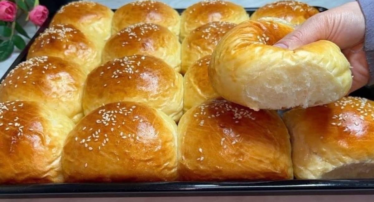 Pão brioche caseiro para sanduíches ou para o café