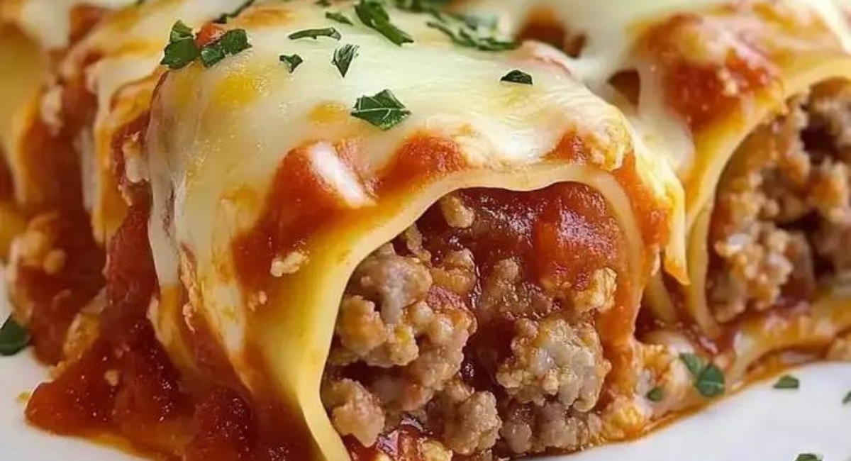 3-Cheese Sausage Lasagna Roll-Ups