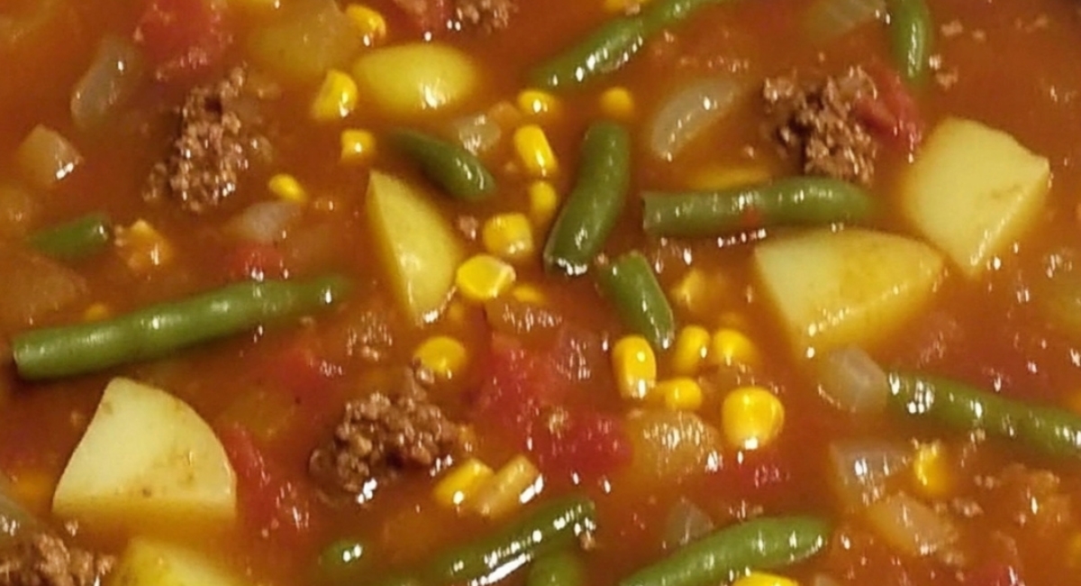 Best Ever Easy Vegetable Beef Soup