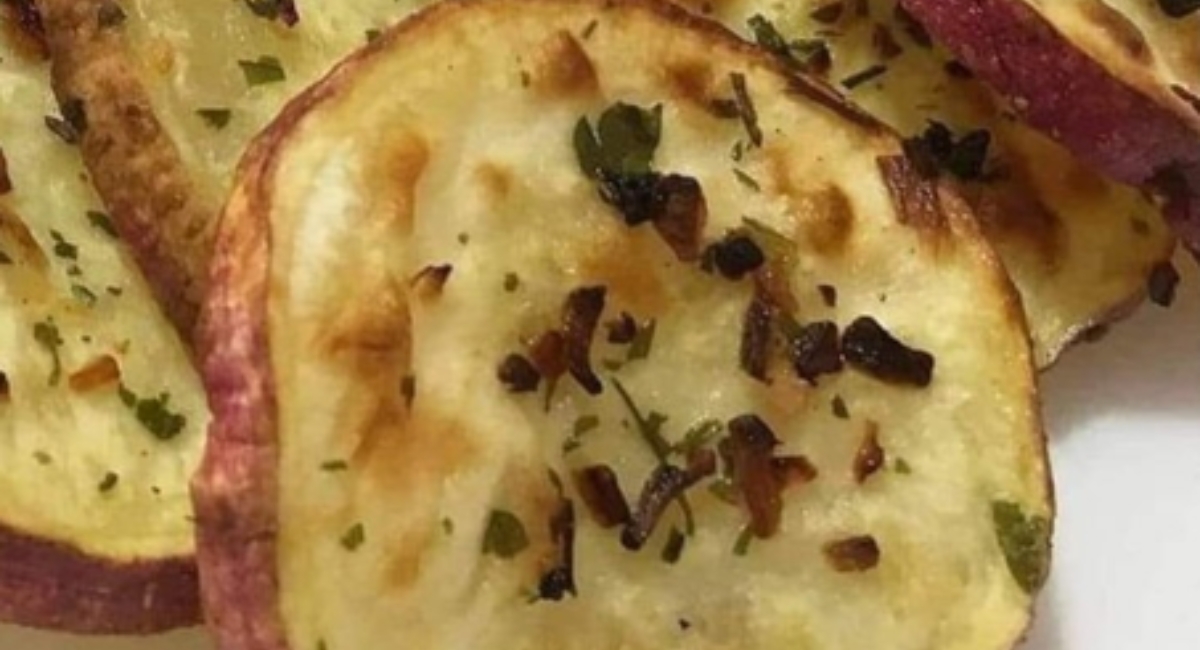 Batata doce assada com orégano e limão – receita fácil e deliciosa