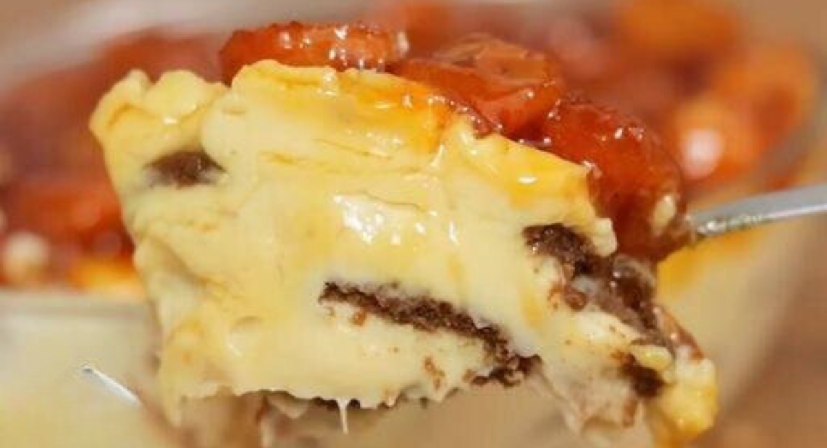 Torta de banana na travessa especial