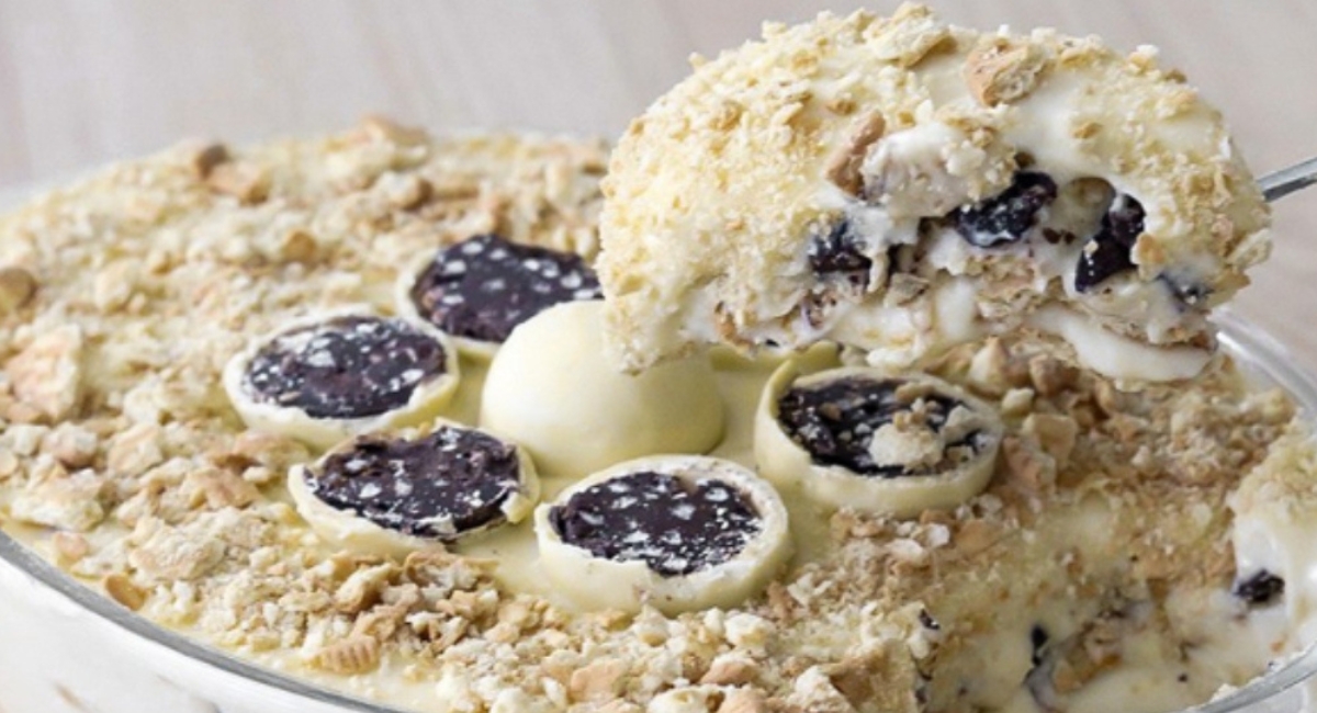 Mousse de bombom ouro branco na travessa