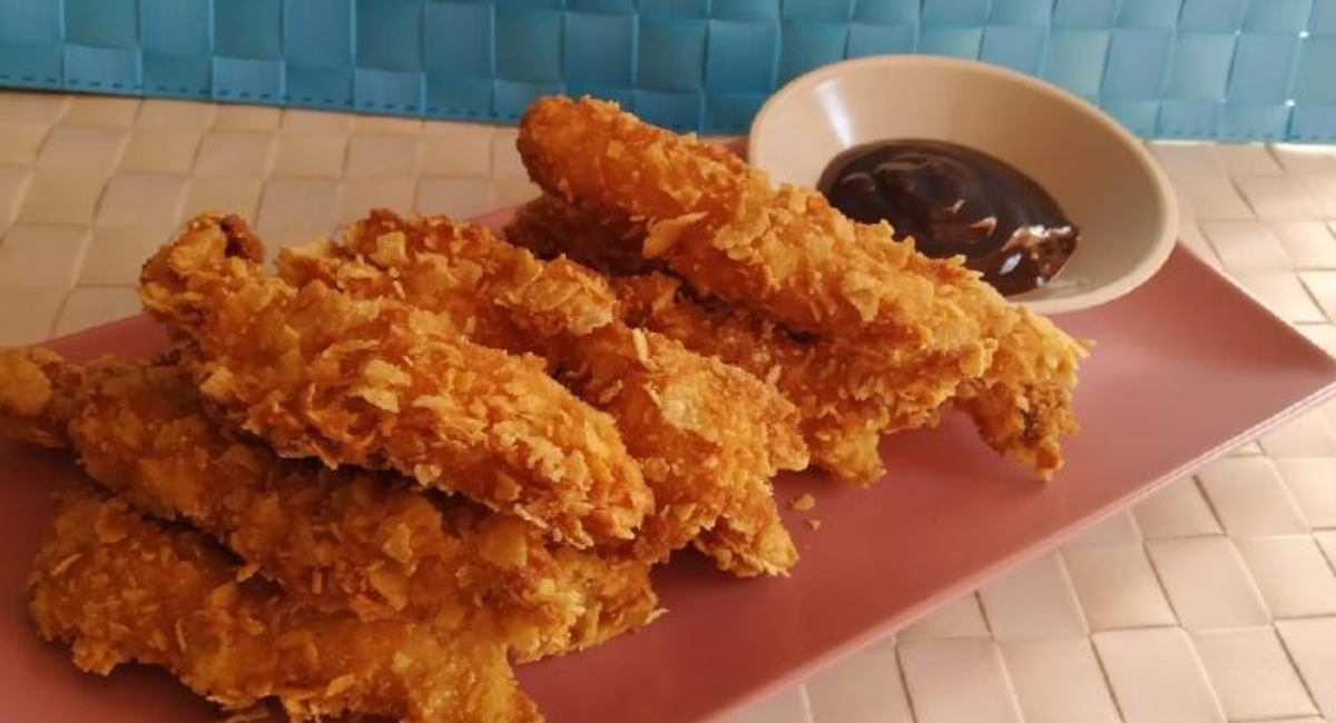 Cómo hacer tiras de pollo crujientes: una receta fácil y deliciosa