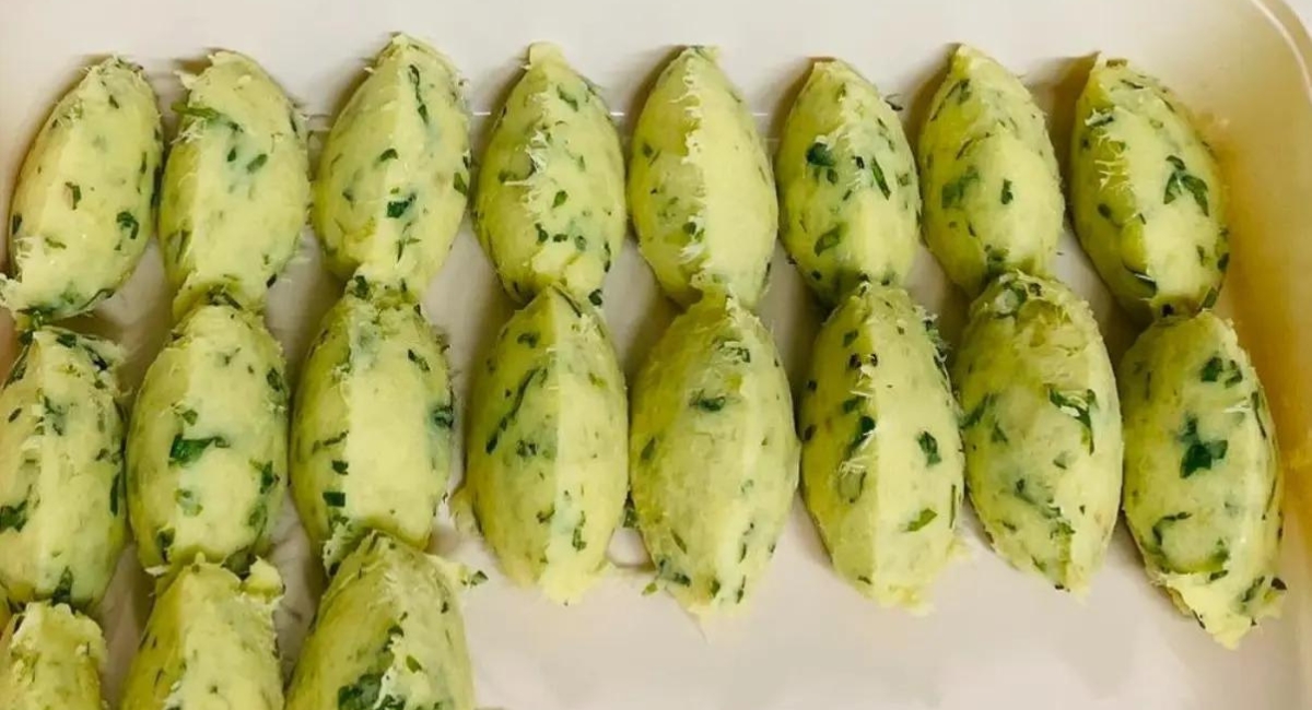 Bolinhos de bacalhau como a minha avó me ensinou faço sempre com outros peixes