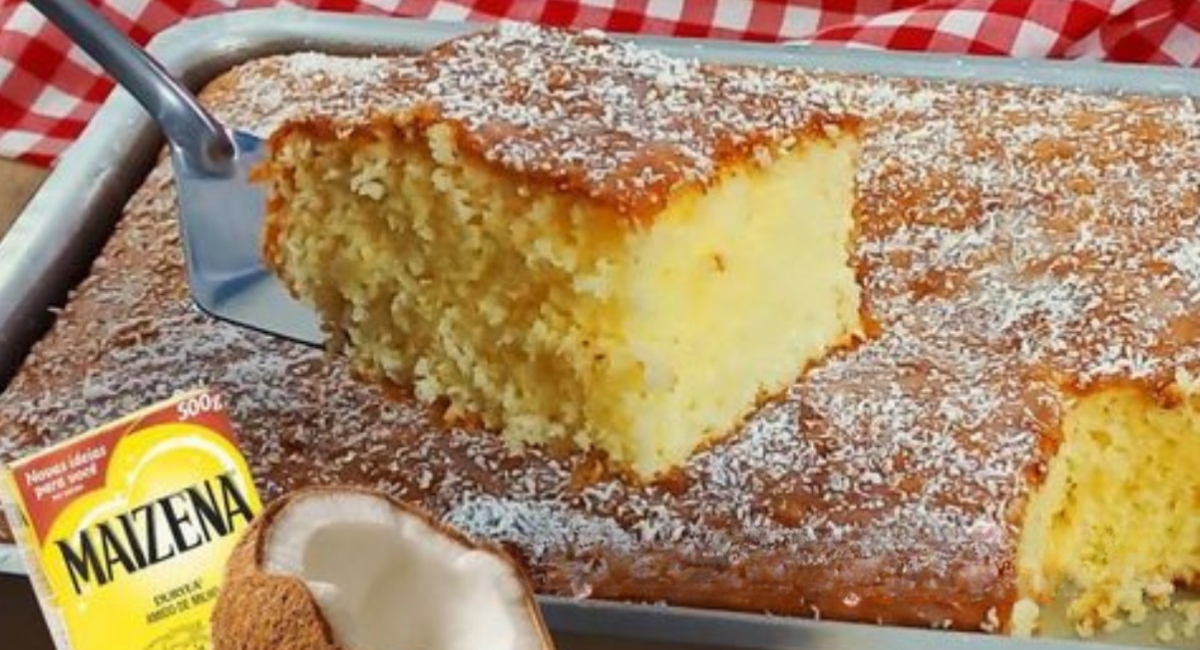 Bolo de maizena com coco simples e irresistível