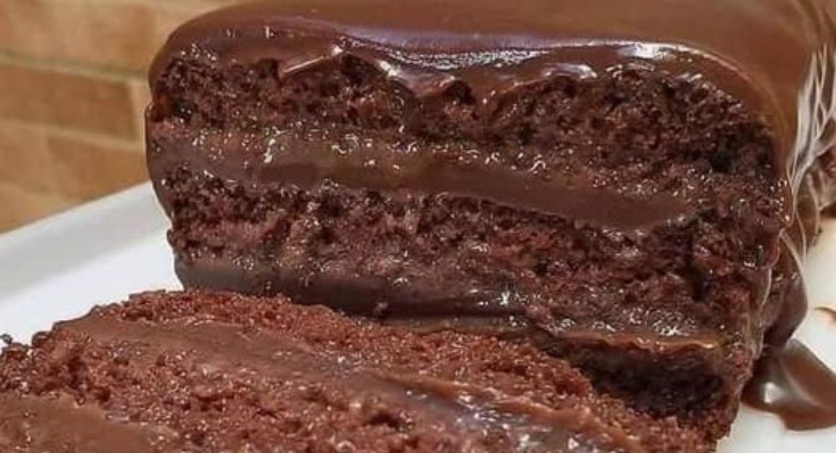 Bolo nega maluca com recheio de chocolate!