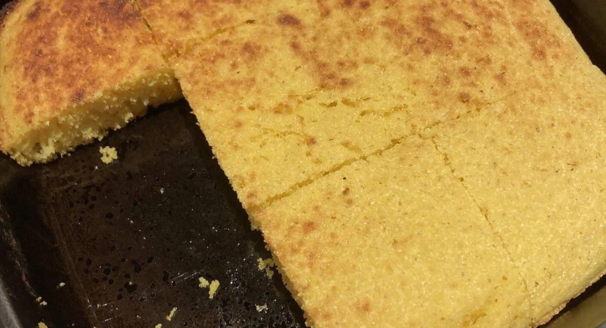 SOUTHERN BUTTERMILK CORNBREAD