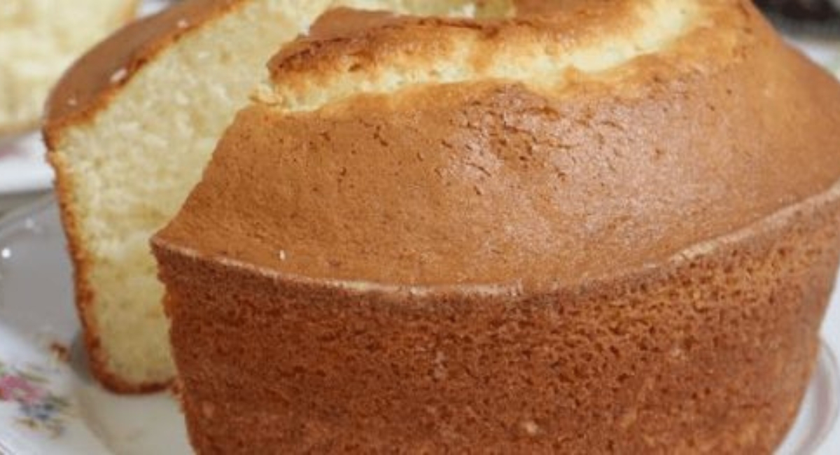 Bolo de Vó fofinho feito no Liquidificador 