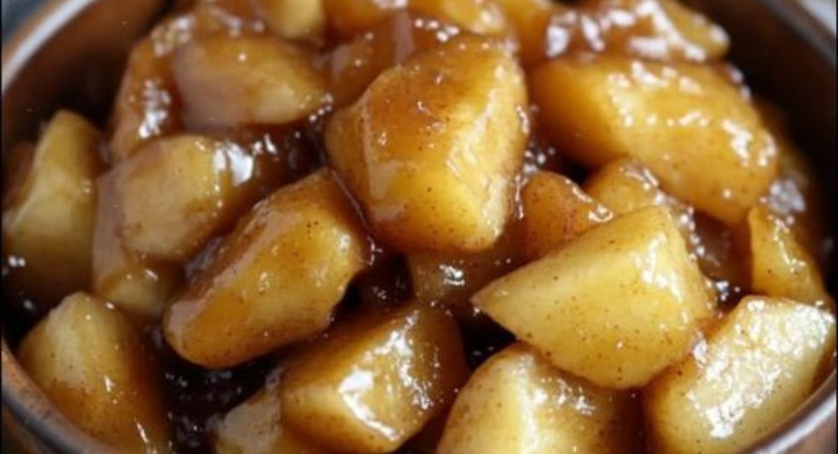 Slow Cooker Cracker Barrel Fried Apples