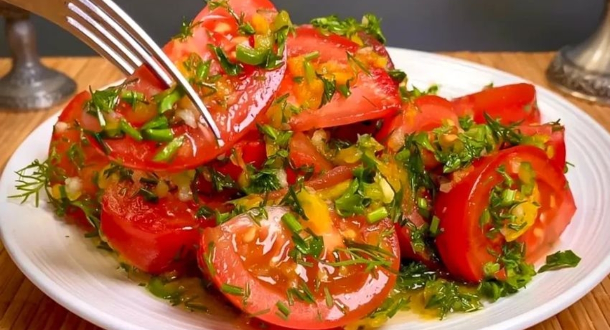 Ensalada Mágica de Tomate : ¡La explosión de sabor en tu boca