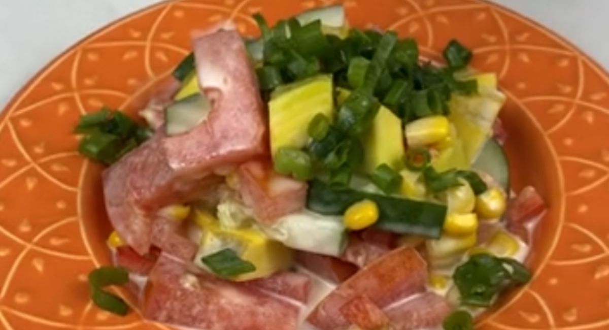 Try making this avocado salad recipe for dinner!