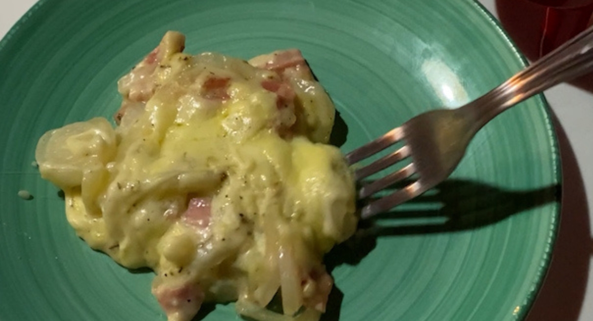 Você tem batatas em casa? Faça este jantar delicioso em apenas alguns minutos!