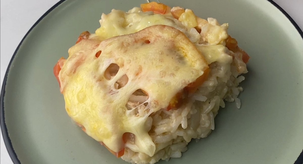Se você tem atum e arroz em casa, faça esta receita e todos vão adorar