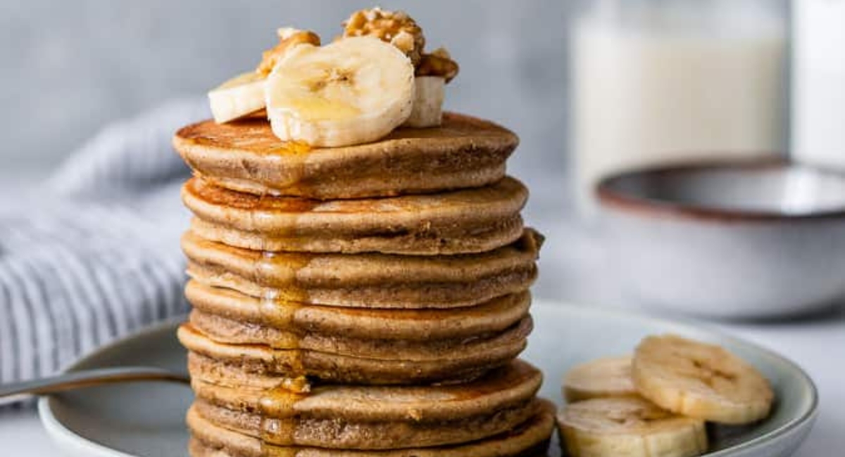 Panqueques de avena, manzana y plátano