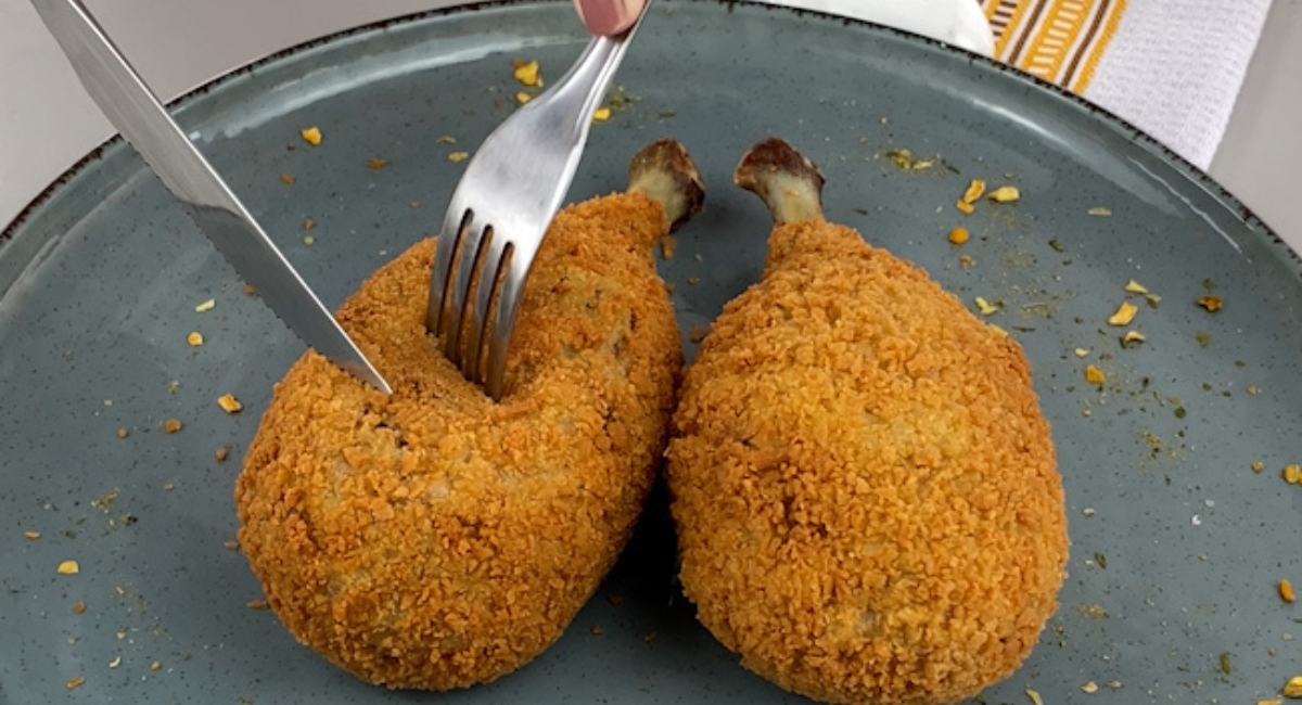Uma dona de casa canadense me ensinou a cozinhar essa coxa de frango!