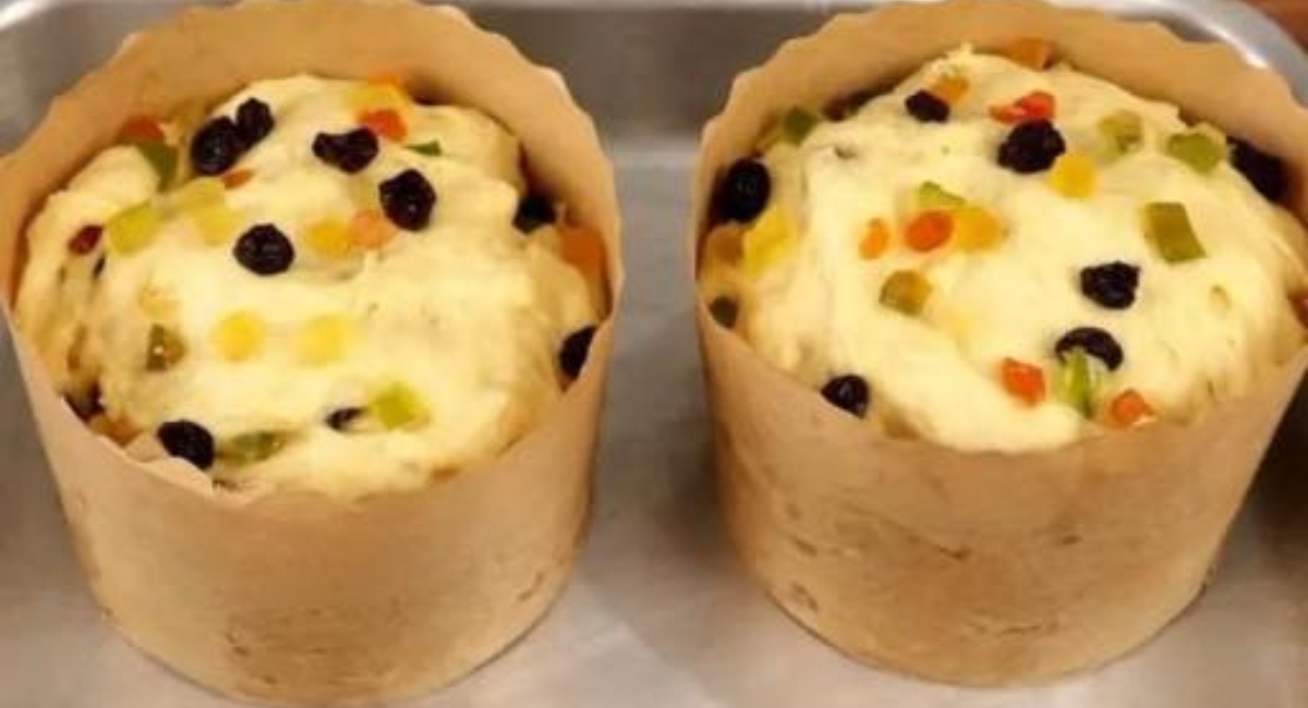Panetone de liquidificador com massa mole e molhadinha