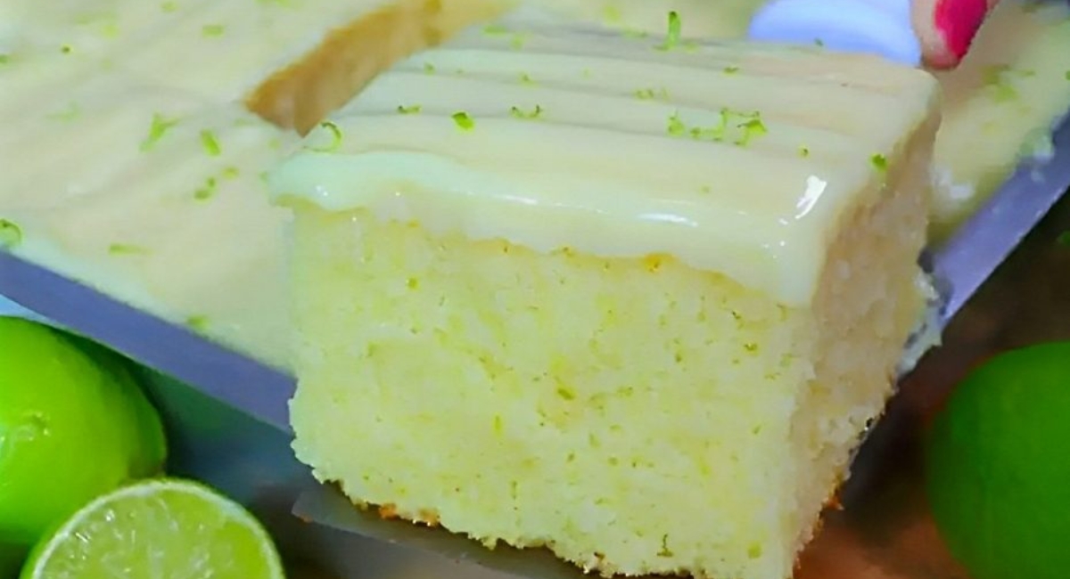 Bolo de limão leve e fofinho feito no liquidificador
