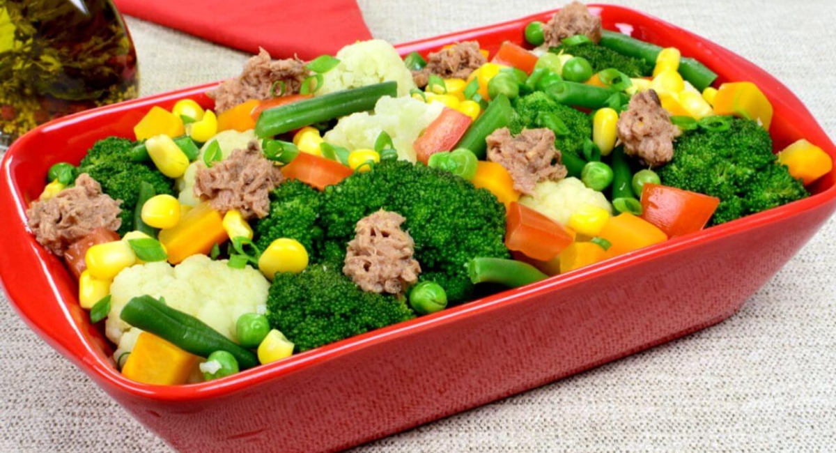 Chop suey de legumes rápido e delicioso fica pronto em 10 minutos
