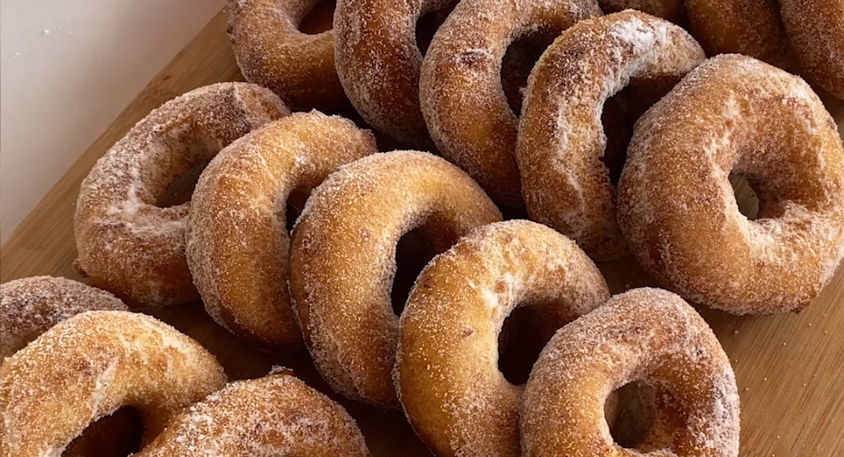 Donuts Caseiros: Uma Delícia Fácil de Fazer!