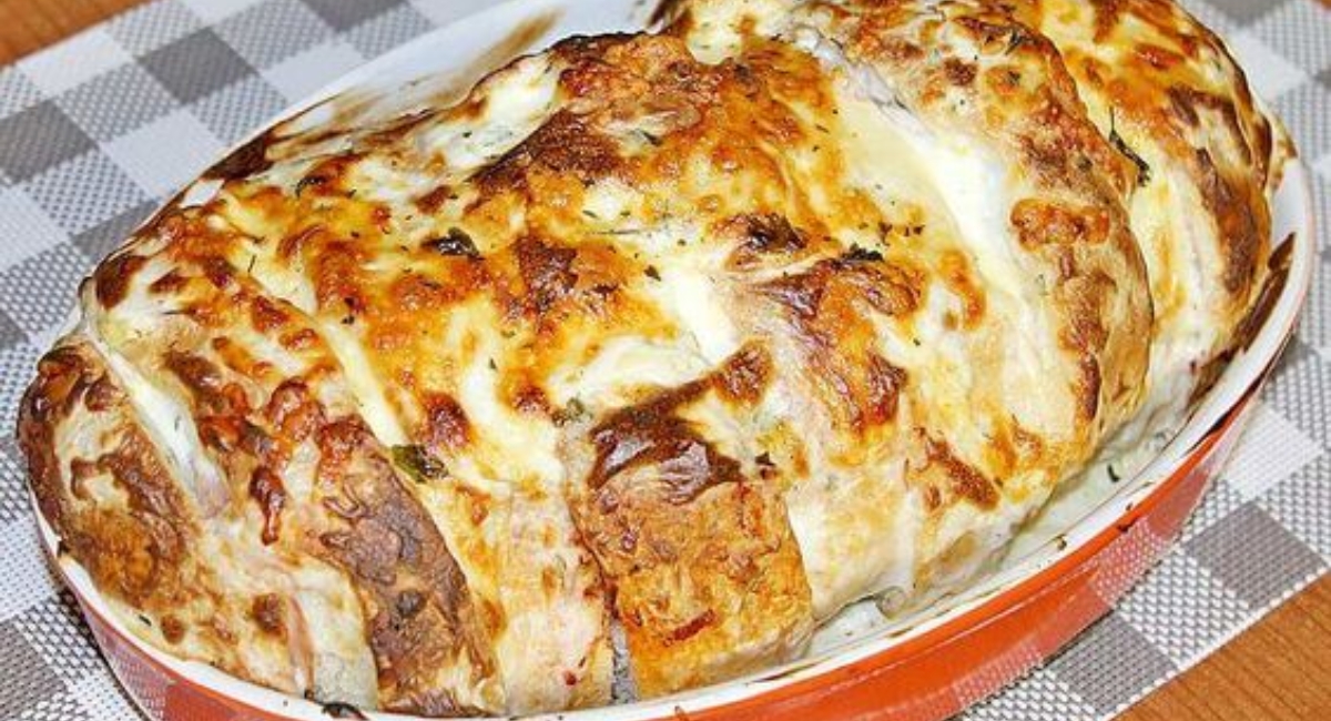 Cake aux Poireaux, Lardons et Fromage à Raclette : Recette Facile