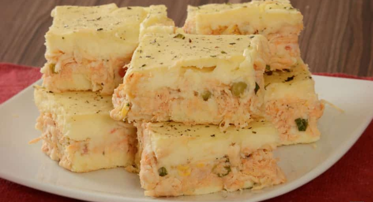 Torta de batata e frango uma maravilha.