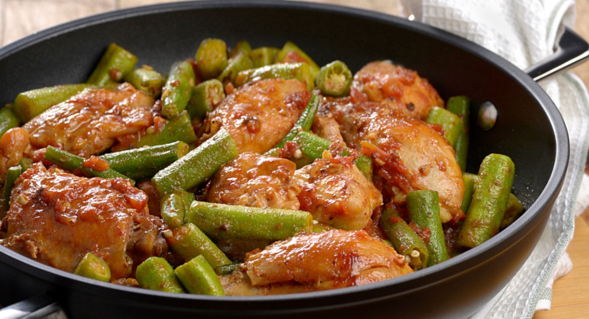 Frango com Quiabo Delicioso em Poucos Minutos