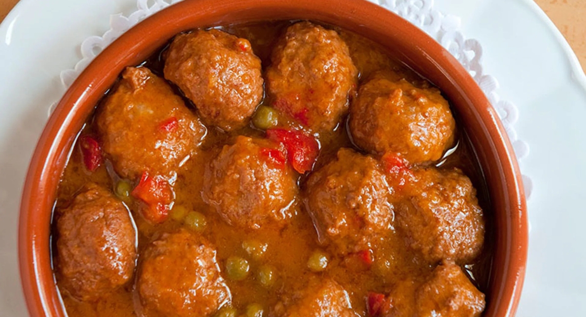 Albóndigas en Salsa