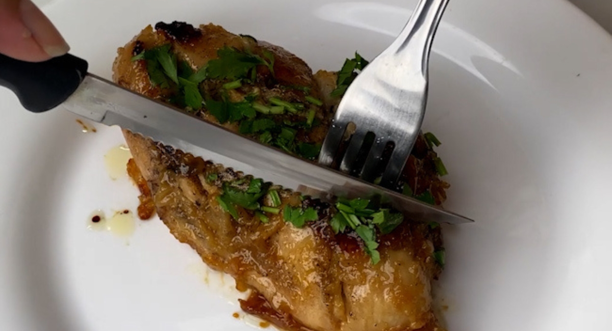 Da próxima vez cozinhe este frango para sua família