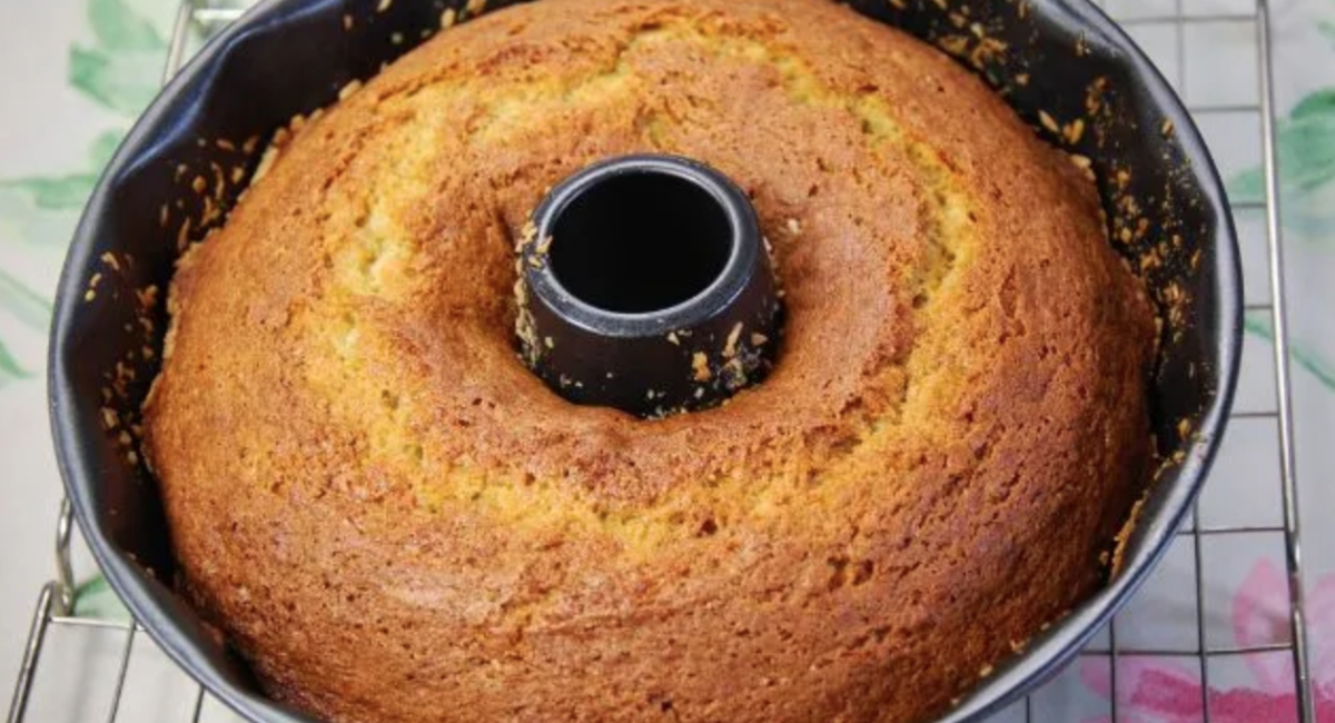 Bolo caseiro da vovó bem simples e fofinho perfeito para a hora do lanche