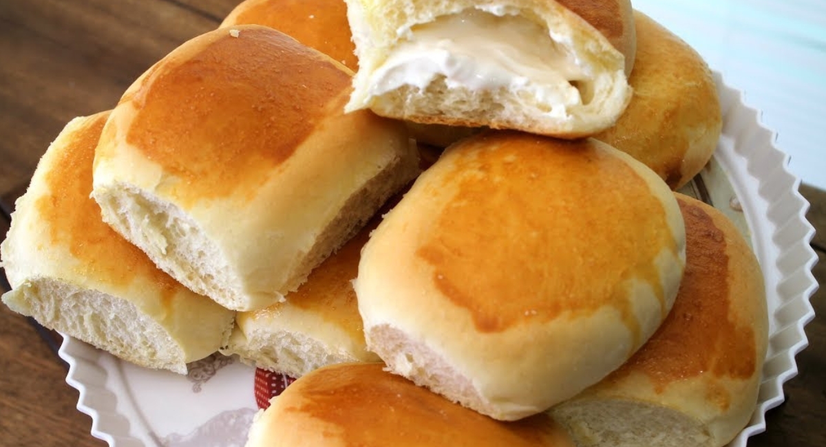 Pão de Batata com Requeijão