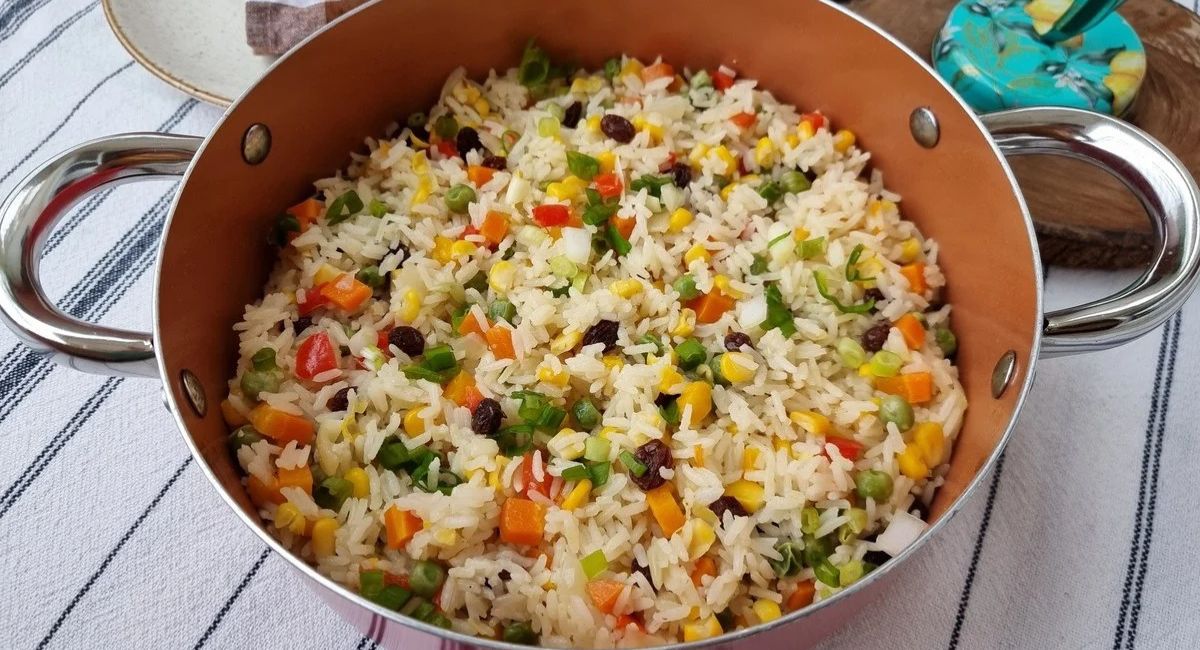 Desse jeito você nunca fez! O melhor arroz para o seu natal! delicioso! Fácil, rápido.