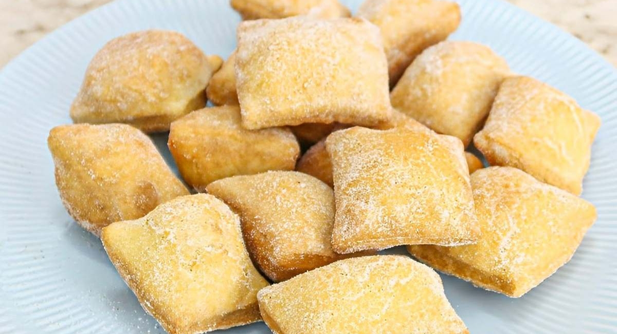 Beignets enrobés de sucre : la recette du carnaval délicieuse et toute moelleuse !