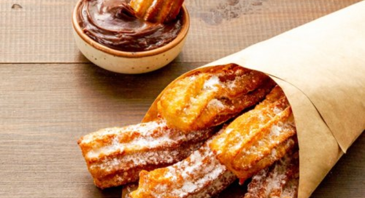 Churros Caseros con Dulce de Leche