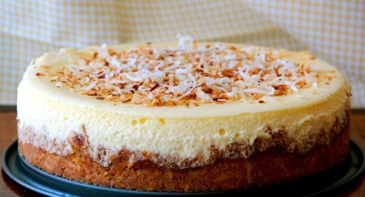 Bolo de coco com queijo