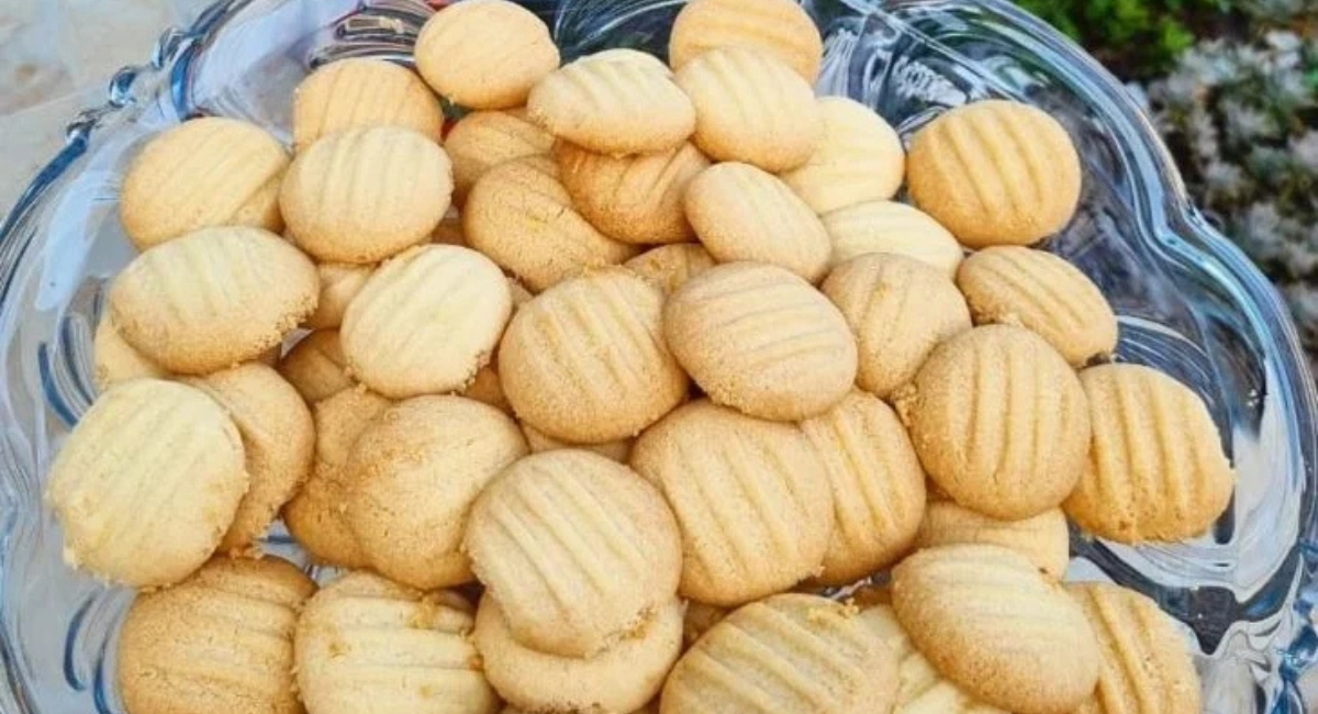 Biscoitos de 3 ingredientes que derretem na boca