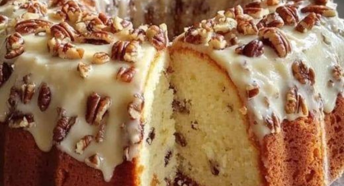Bolo de manteiga e nozes