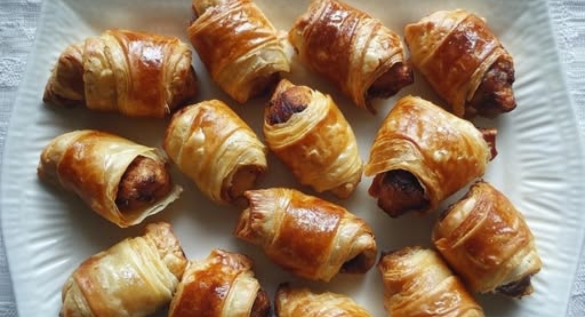 Roulés feuilletés à la saucisse