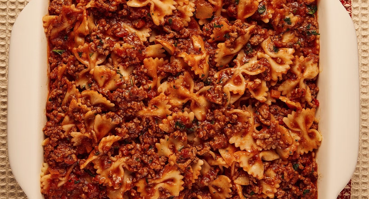 Beef and Bowtie Pasta with Alfredo Sauce