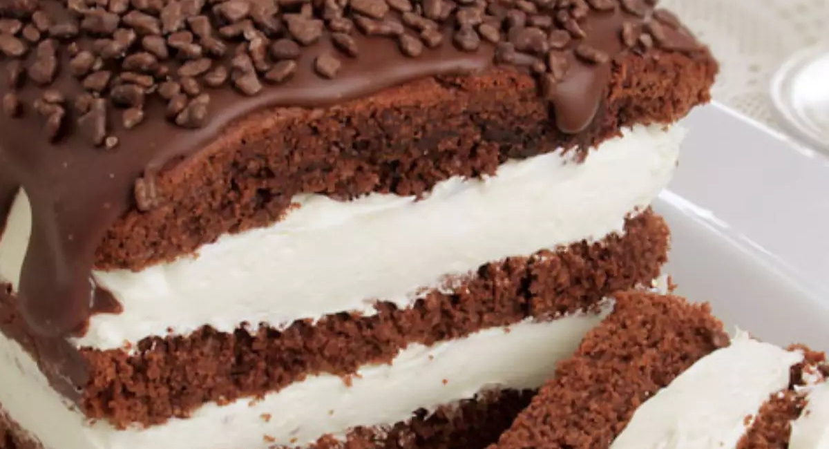 Bolo de leite em pó com avelã