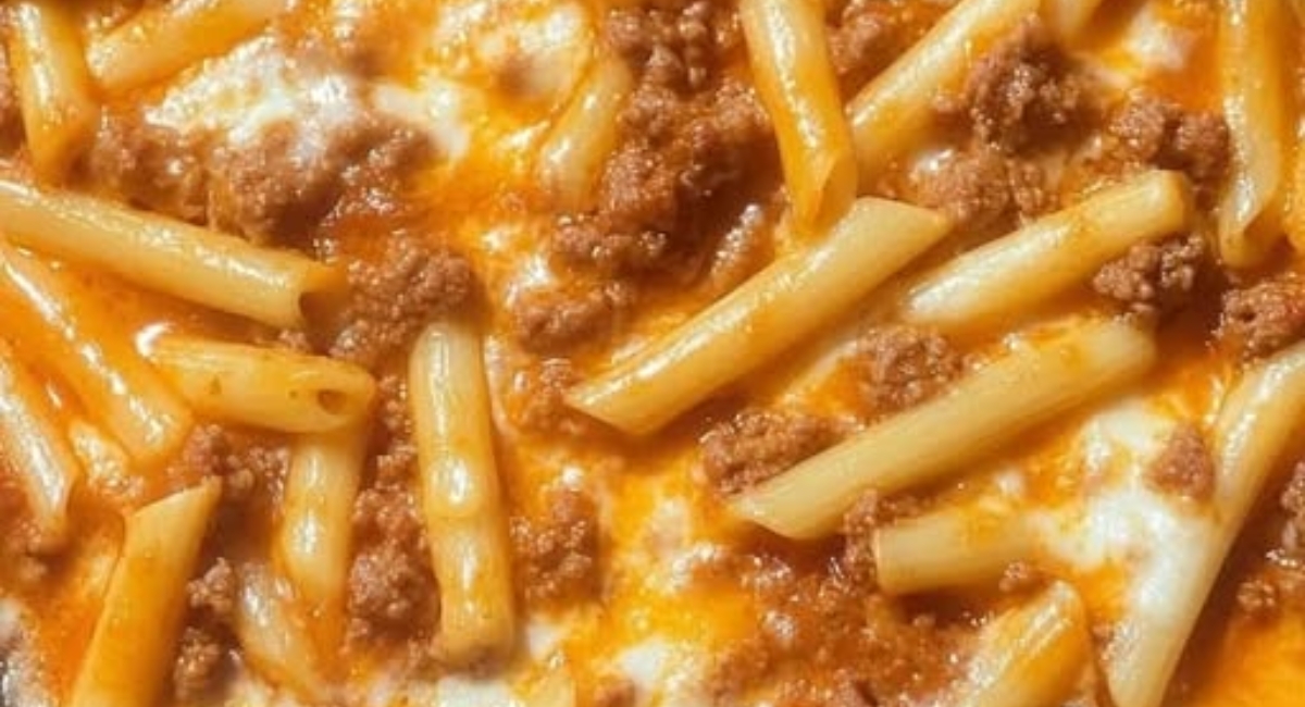 Pennette Salsiccia, Besciamella e Mozzarella al Forno: il comfort food perfetto!