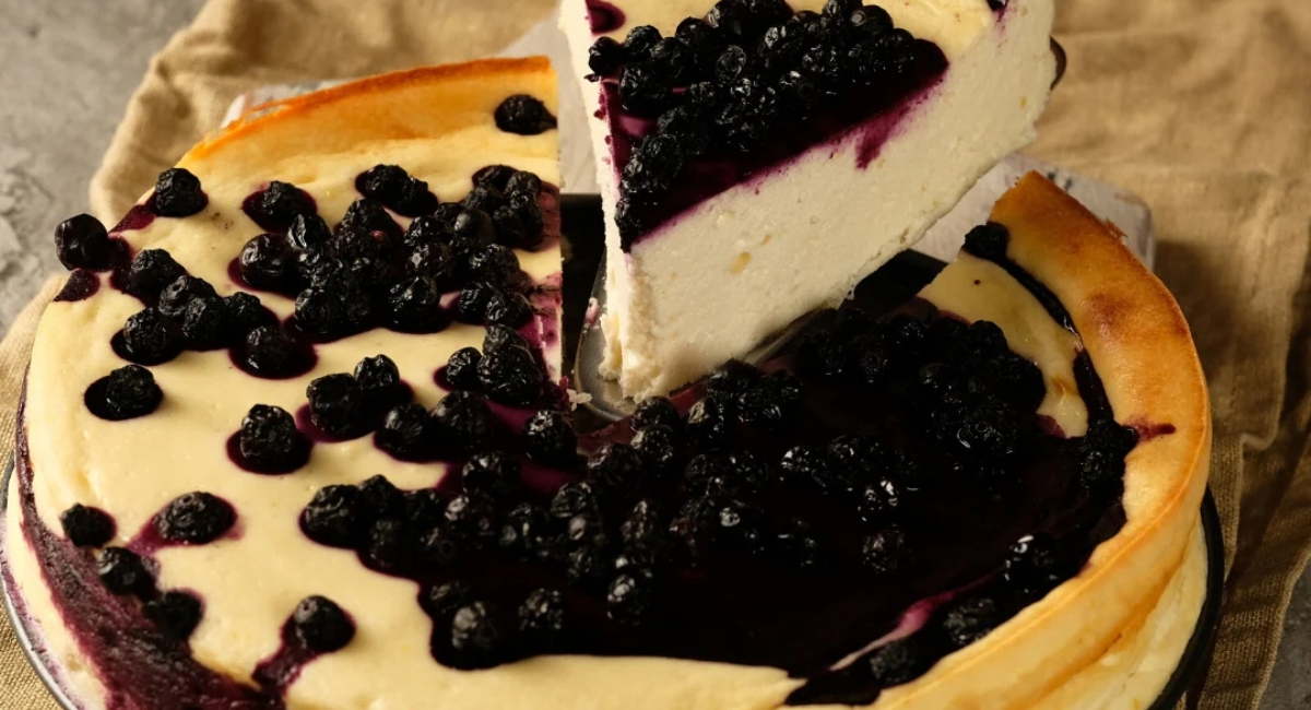 Blueberry Cottage Cheese Breakfast Bake: A Protein-Packed, Naturally Sweet Morning Treat!