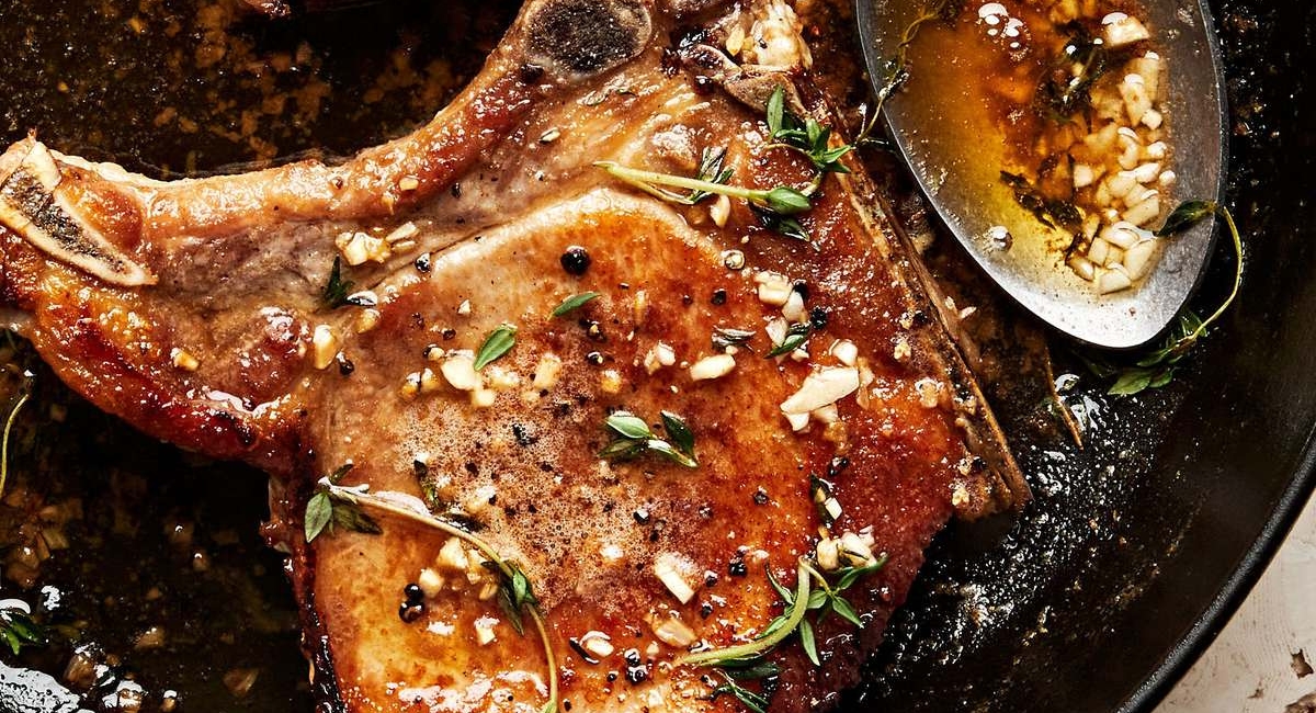 Garlic Butter Baked Pork Chops