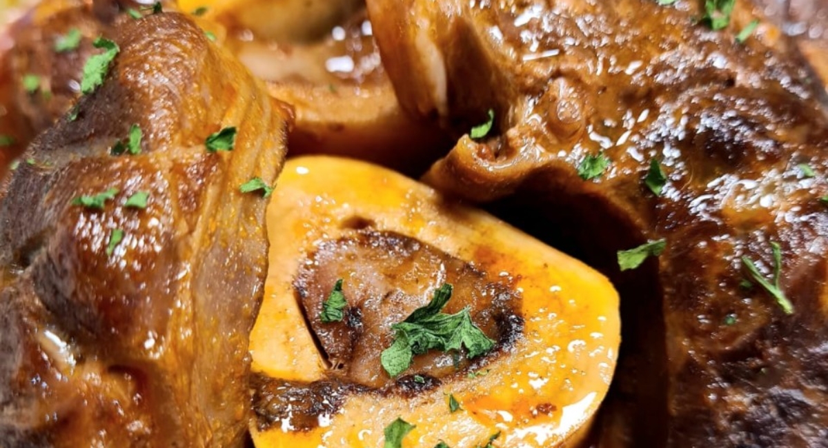 Ossobuco com Caldo de Carne e Ervas Finas