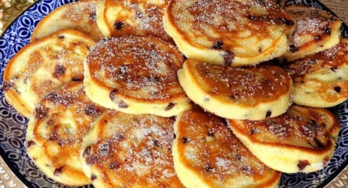 Si vous avez 1 ŒUF, du YAOURT et de la FARINE, sans FOUR, en 5 minutes, vous pouvez réaliser cette délicieuse recette sucrée très douce.